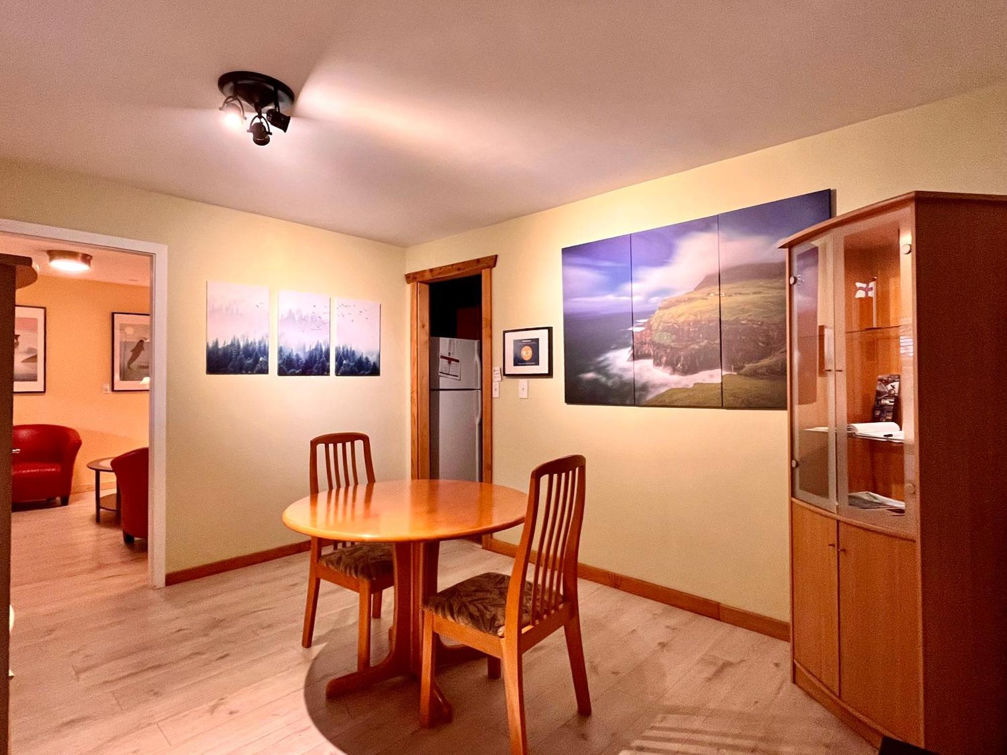 Frigon Suite -Waterfront Port Alice Exterior foto